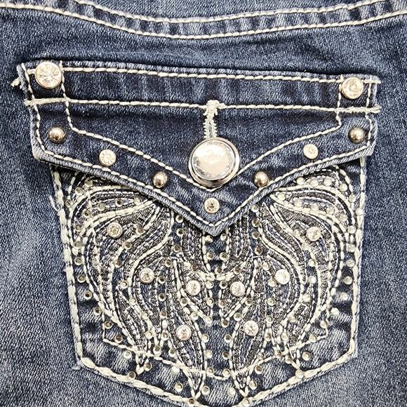 NEW D'mode Jeans Womens 11 Juniors Blue Mid Rise Straight Leg Flap Pockets Bling - Picture 5 of 16